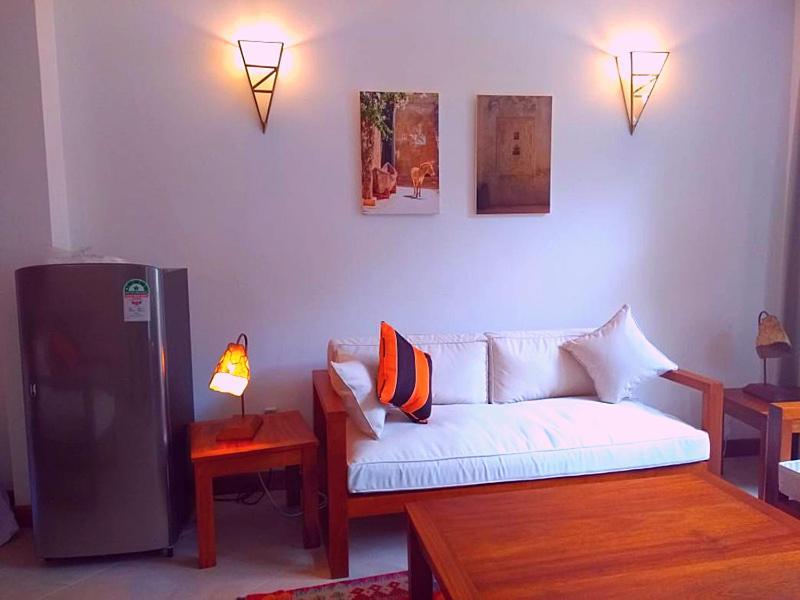 Mbili Kuwili Studio Suites Диани-Бич Экстерьер фото